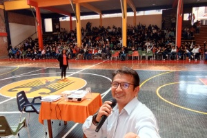 Est Chuqui Sucre2 300x201